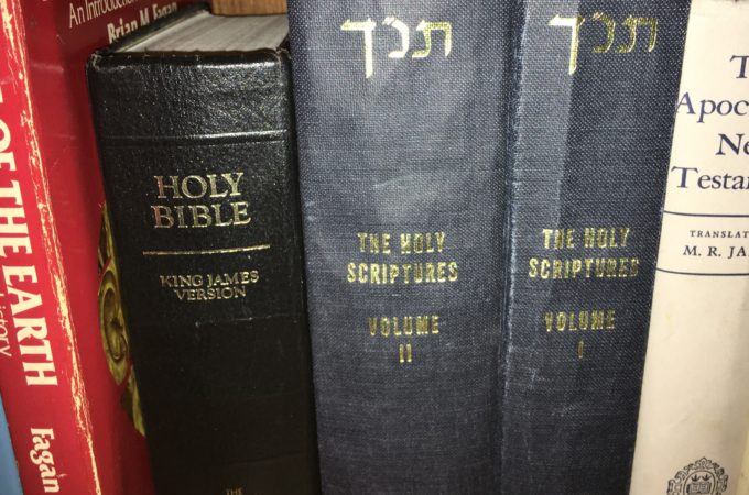 The Bible: The Amazing Development of Christian Scripture and the Challenges of the Modern Reader
